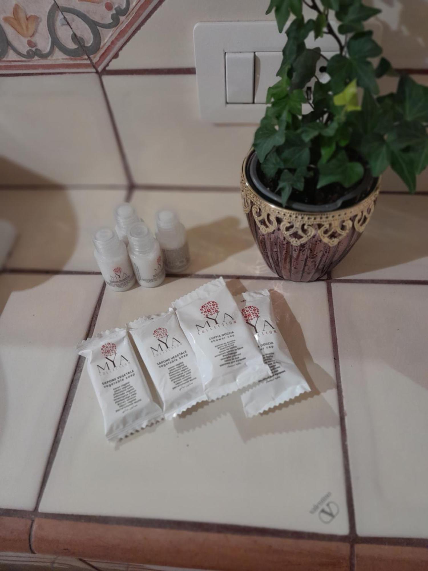 Domus Gelsomino Apartment Roma Ngoại thất bức ảnh